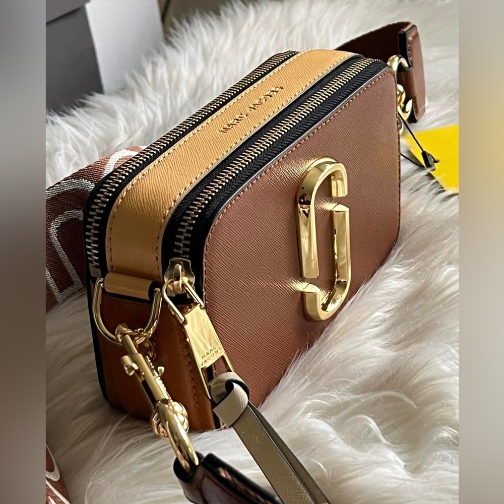 Marc Jacobs The Snapshot - Picture 2 of 16